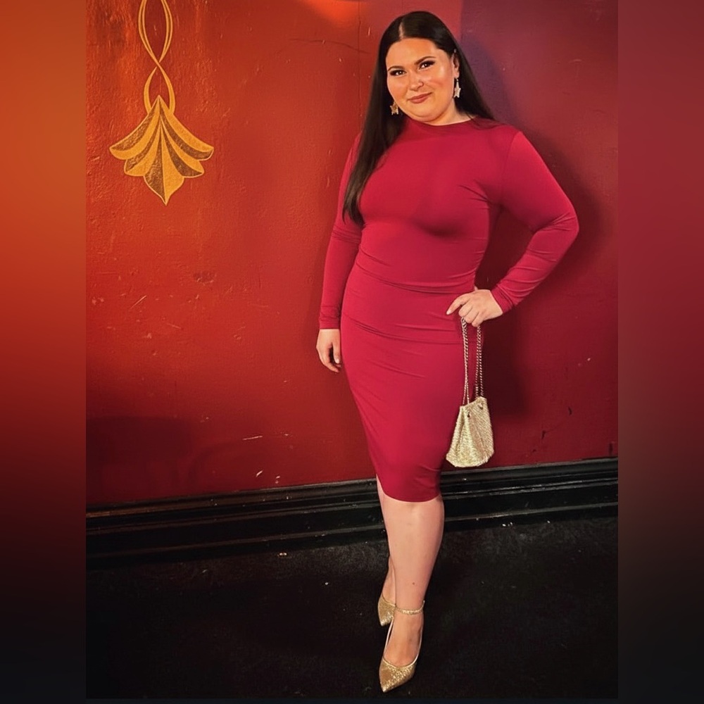 Elegant Red Long Sleeve Dress